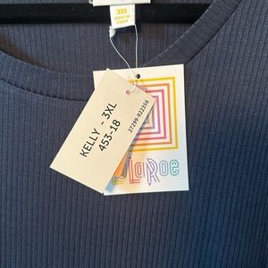 NWT LuLaRoe Kelly, solid navy